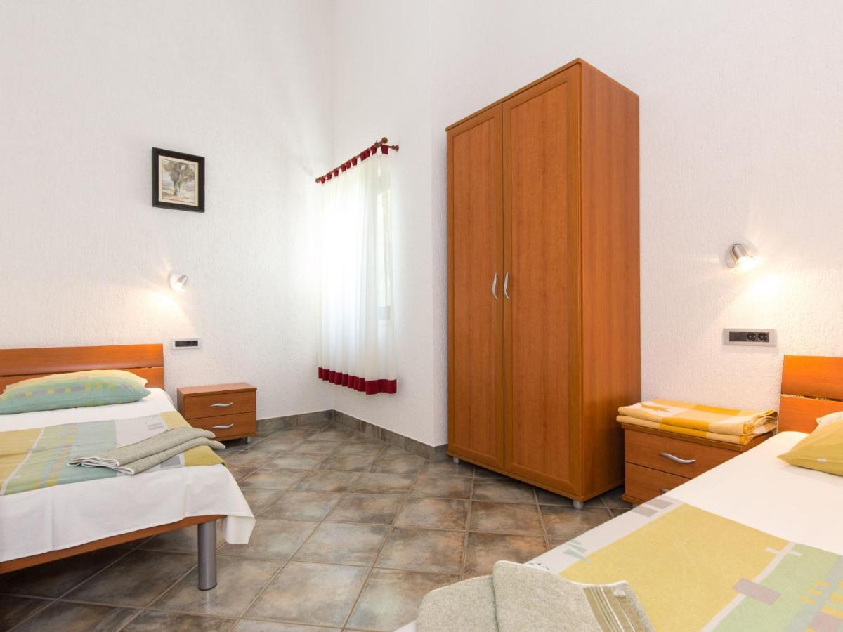 סטארי גראד Apartment Starigrad-4 By Interhome מראה חיצוני תמונה